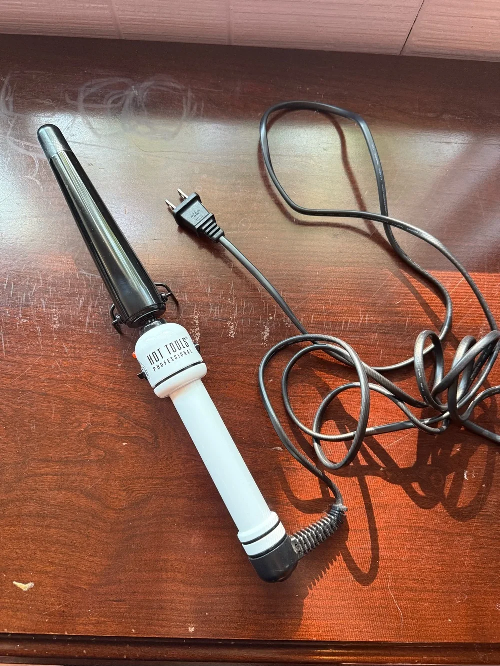 Hot Tools Professional Nano Ceramic Tapered Curling Wand
